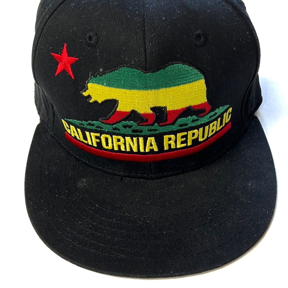 Trucker hat